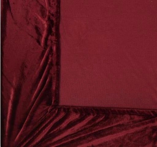 Premium Velvet Fitted Bedsheet Set with 2 Pillow Covers – Queen Size | Soft & Warm
